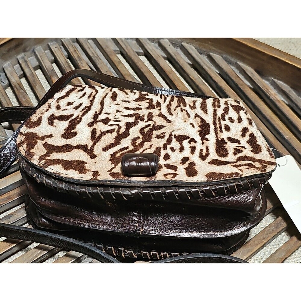 Patricia Nash Finch Leather Crossbody Bag Purse White Exotic Cat Brand New - Picture 2 of 10